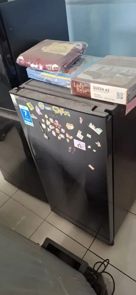 Kulkas 1 Pintu Aqua Like New