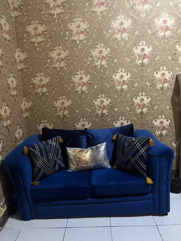 Sofa tempat duduk