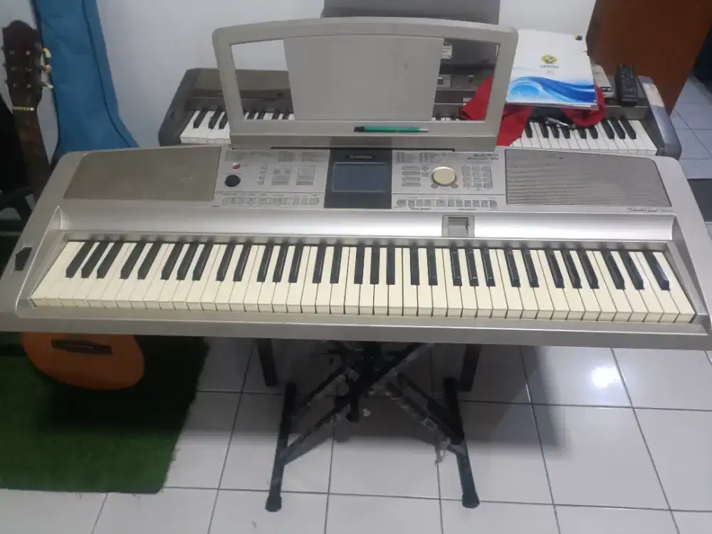 Keyboard portable grand Dgx 305