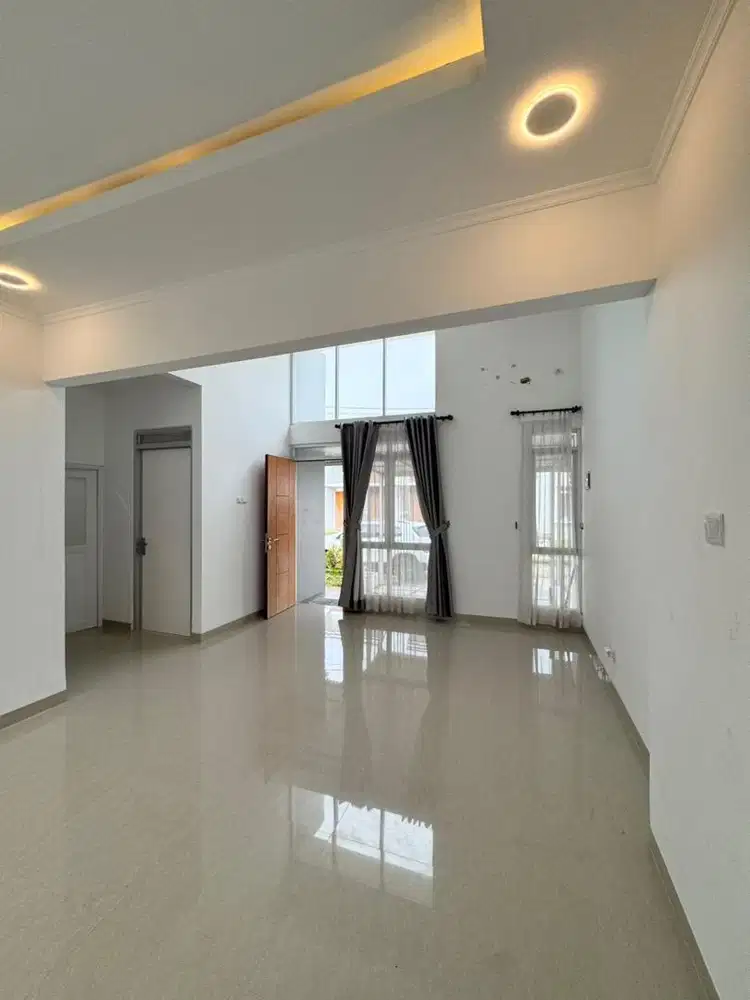 Disewakan - Rumah modern sudah renovasi Citra Maja Raya 2