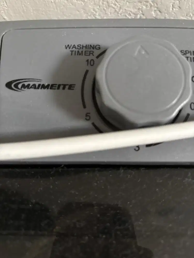 Dijual mesin cuci mini maimate like new