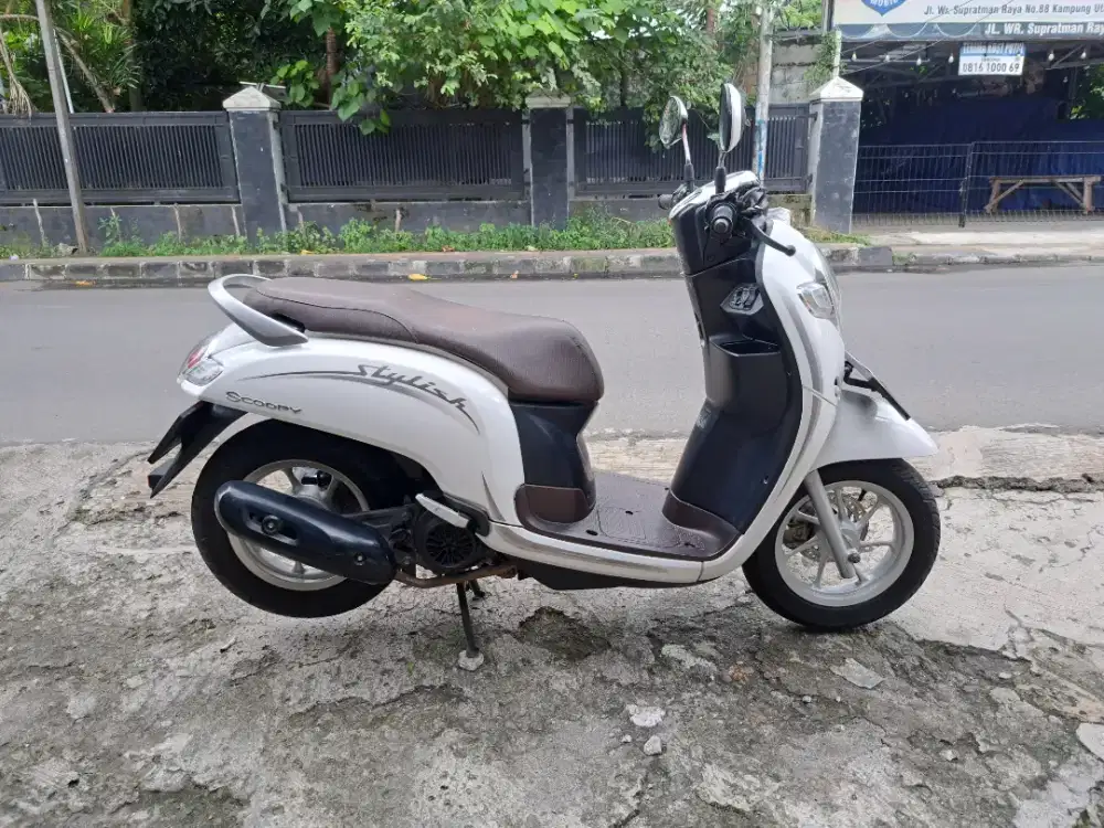 Honda scoopy stylish donat 2019
