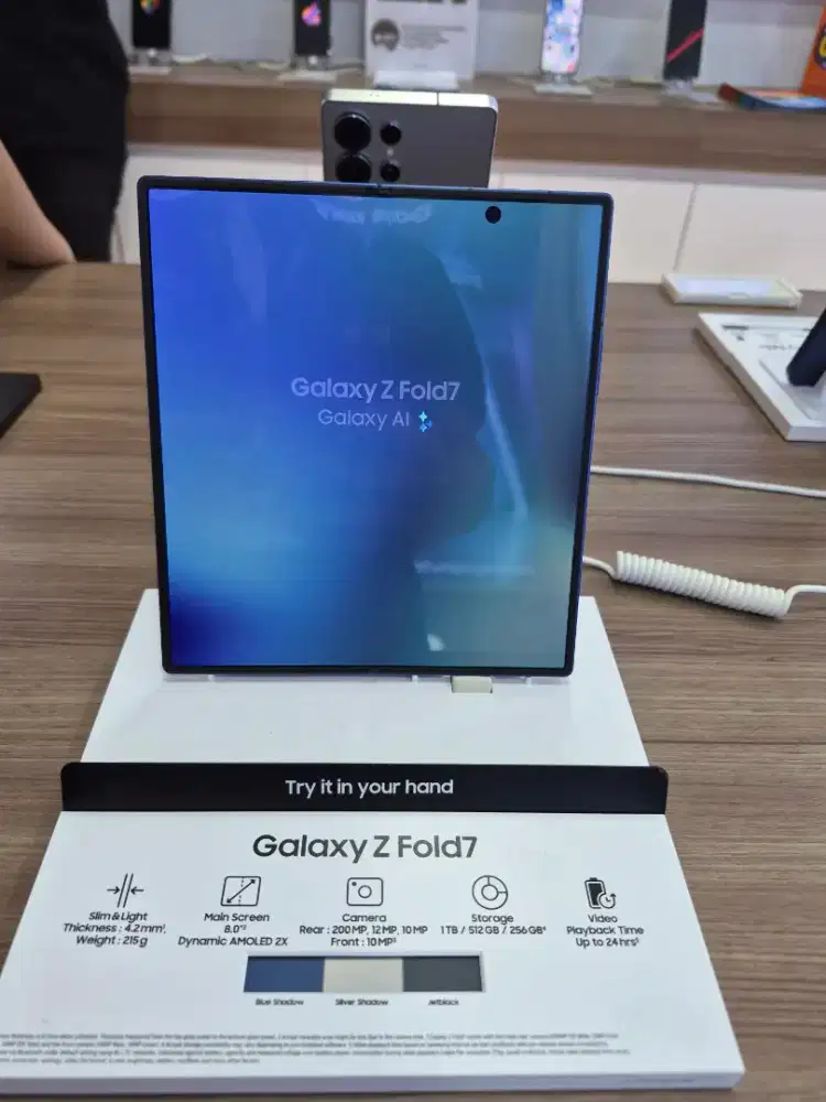 SAMSUNG GALAXY Z FOLD 7 12/256GB