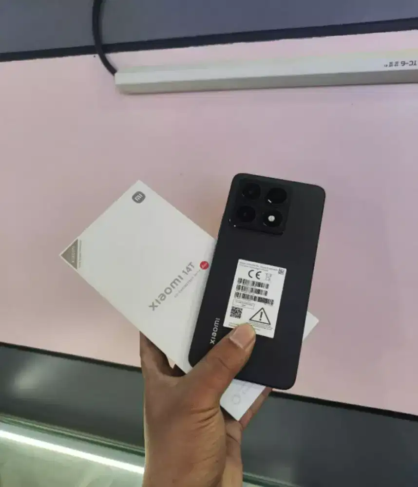 Xiaomi 14t 12/512gb resmi, garansi on april 2027
