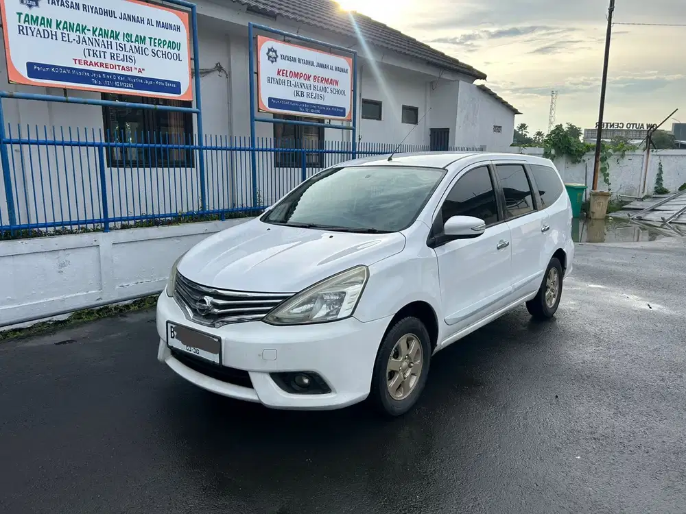 Nissan Grand livina 2019 Bensin