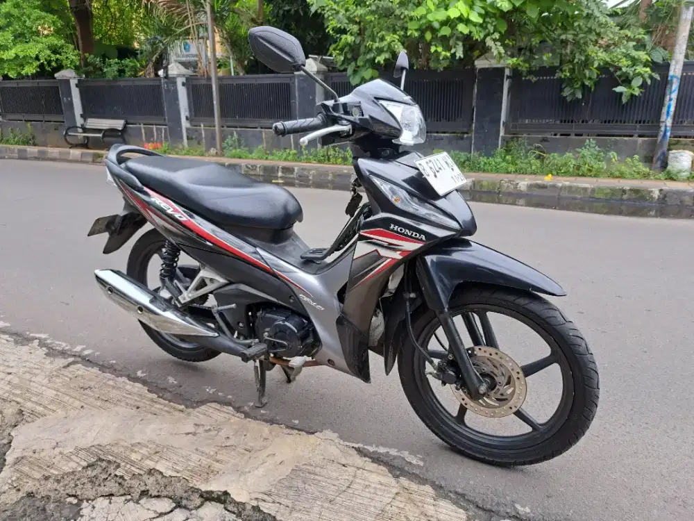 Honda revo 2014