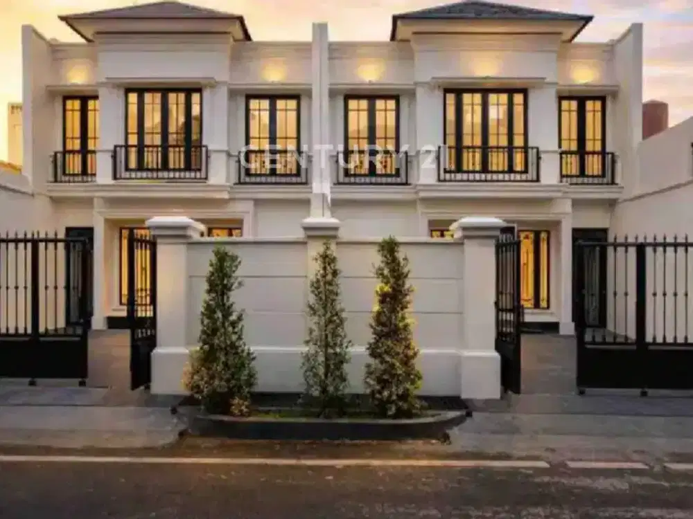 Rumah Brand New Model American Classic Samping Kampus Muhamadiyah