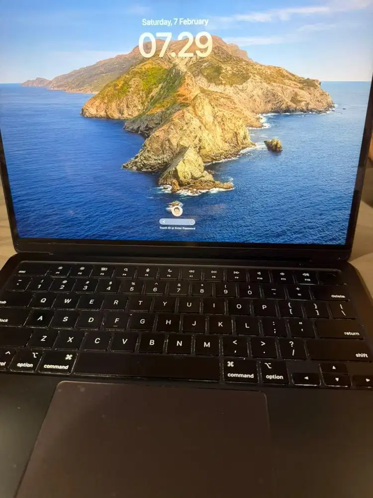 MACBOOK AIR M2 8/256