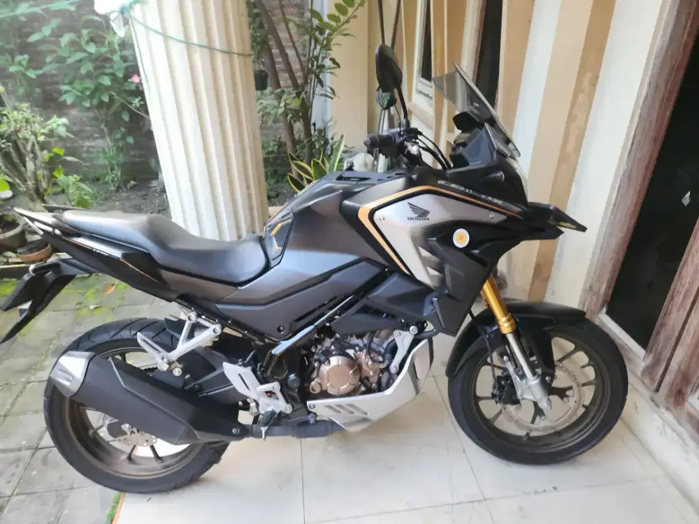 Cb150x faceclif beli 2025 nik 2022  hitam odo4ribu gbm  tunai / kredit