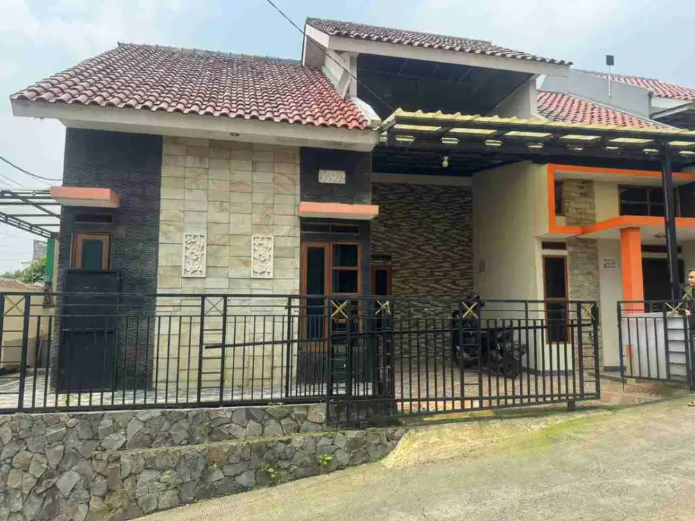 Rumah Sewa/Kontrakan Pertahun