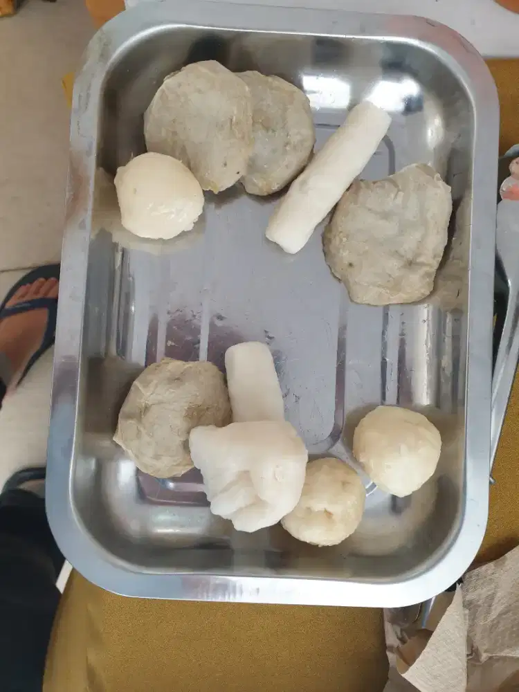 Dibutuhkan karyawan wanita untuk jaga booth pempek