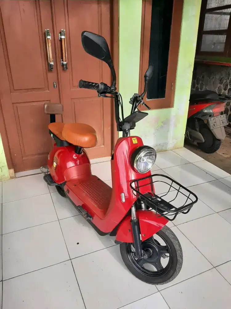 Sepeda Listrik Uwinfly