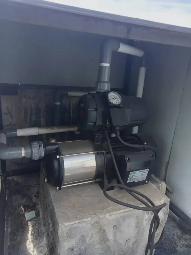 Tukang ledeng  panggilan