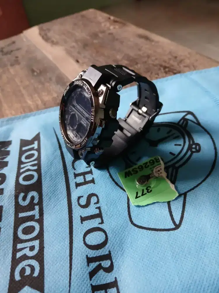 Jam tangan Swatch sport waterproof