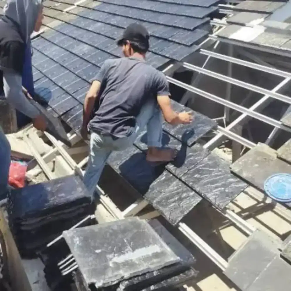 Tukang perbaikan atap bocor renovasi rumah pasang baja ringan plafon