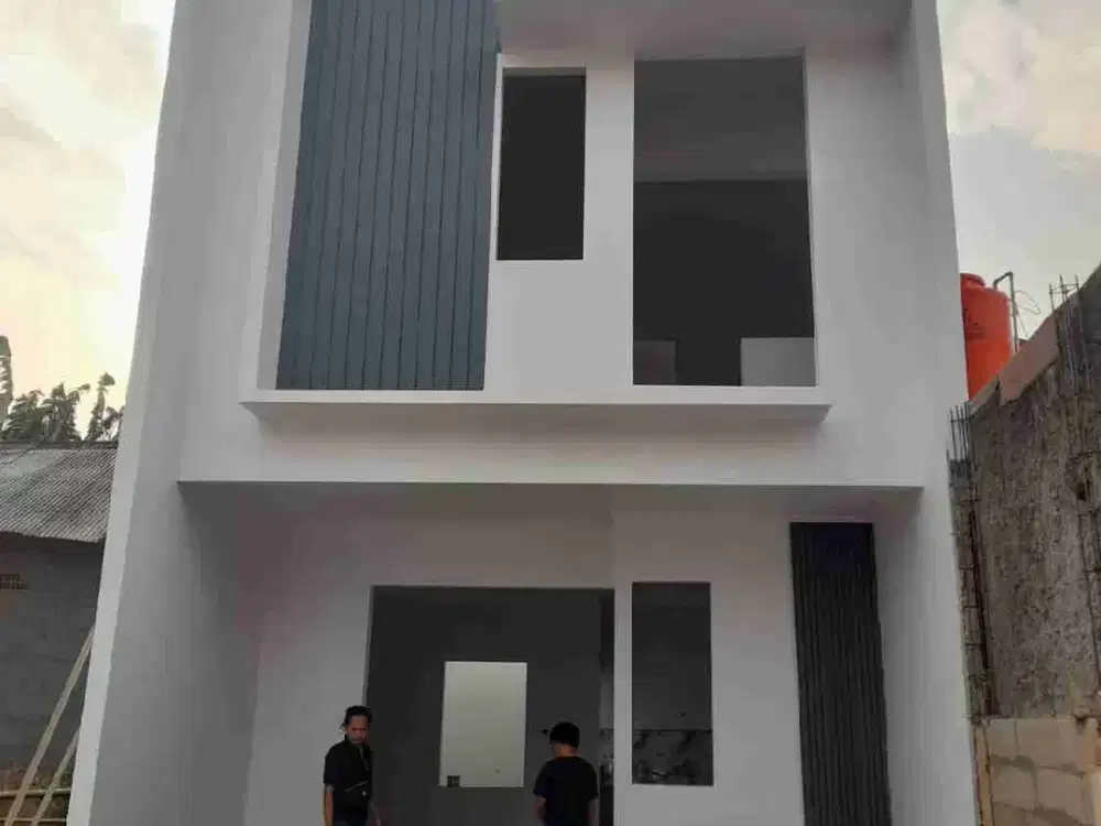 Rumah 2 Lantai Samping Pintu Tol Komsen jatiasih