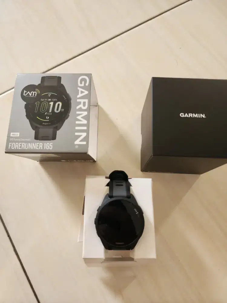 SMART WATCH GARMIN FORE RUNNER 165 ( garansi 2 year )