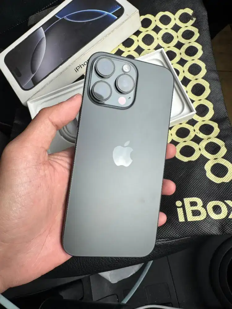 BH100 iphone 16 pro max 256 ibox black titanium