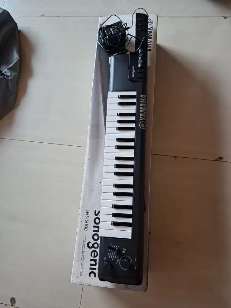 Keytar Yamaha Sonogenic SHS-500B Full Set