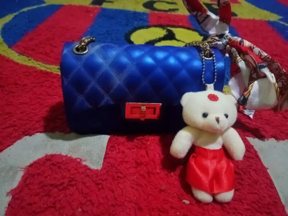 Tas jelly warna biru