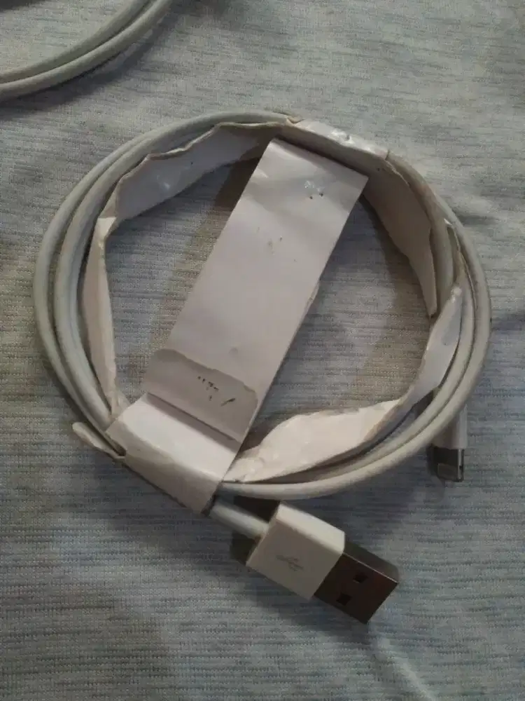 Kabel Chaeger Ip n headset