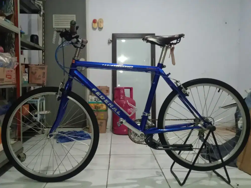 Sepeda dekal Federal