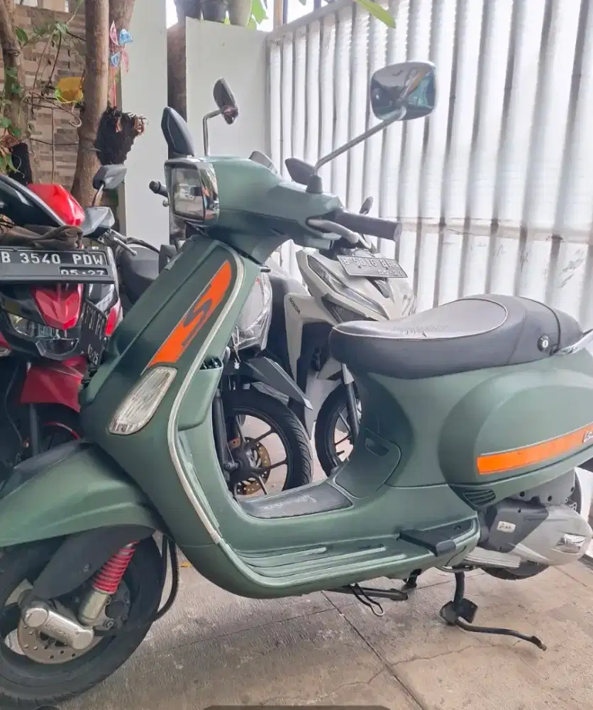 Vespa LX 125 Tahun 2019