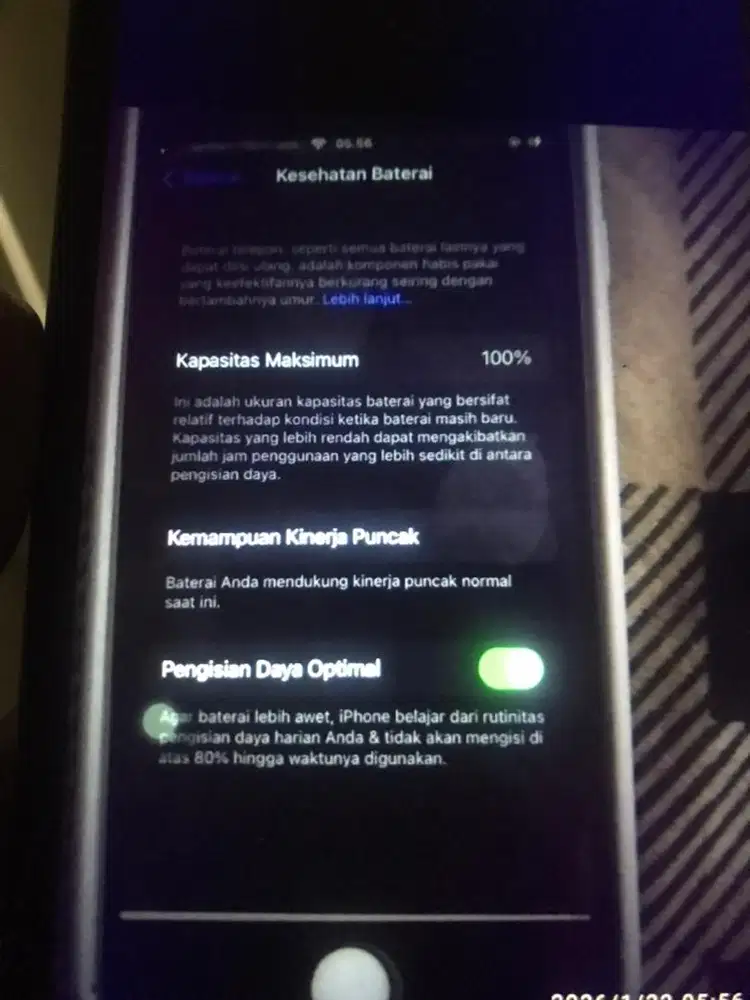 Dijual /tt bt Iphone 7 32 gb