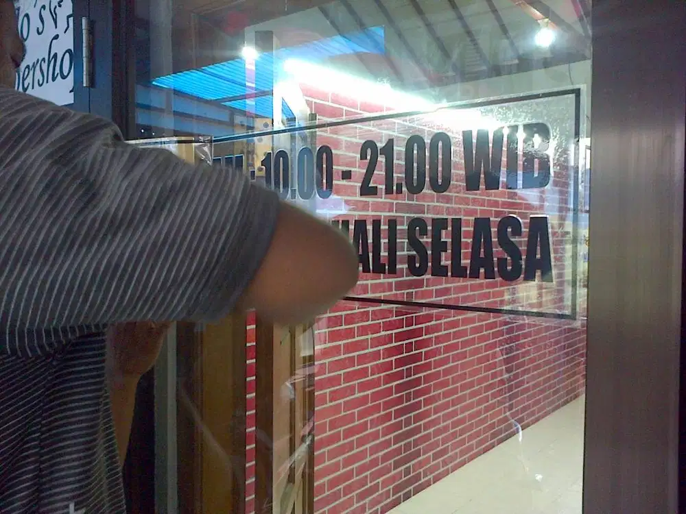 Dekorasi sticker logo kacafilm sanblasting stiker motif buram es polos