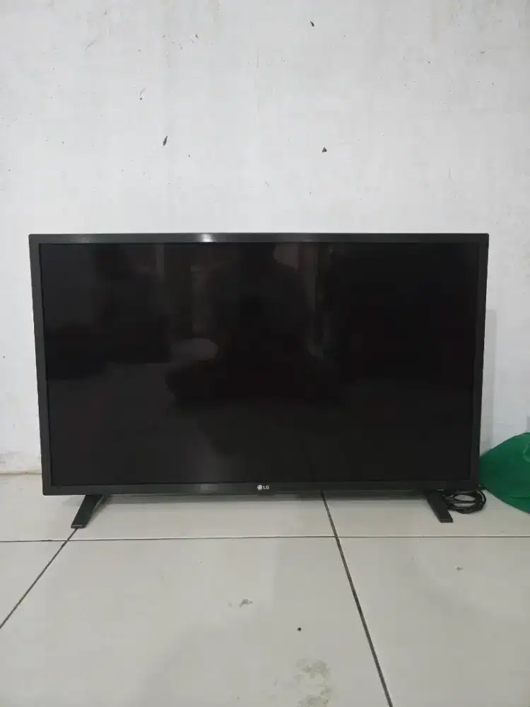 Dijual TV LG LED 32 inch Bekas