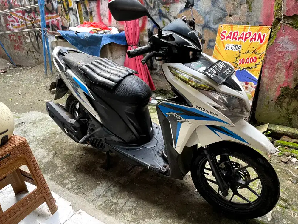 Vario 125 old KZR 2013