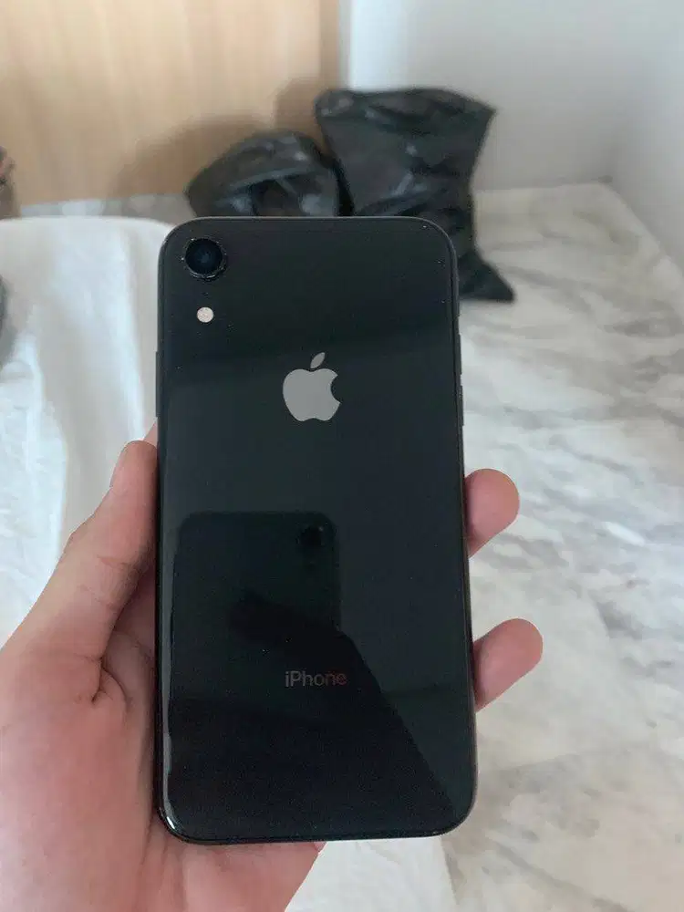 iPhone XR 128GB Signal Aman Permanent Lengkap