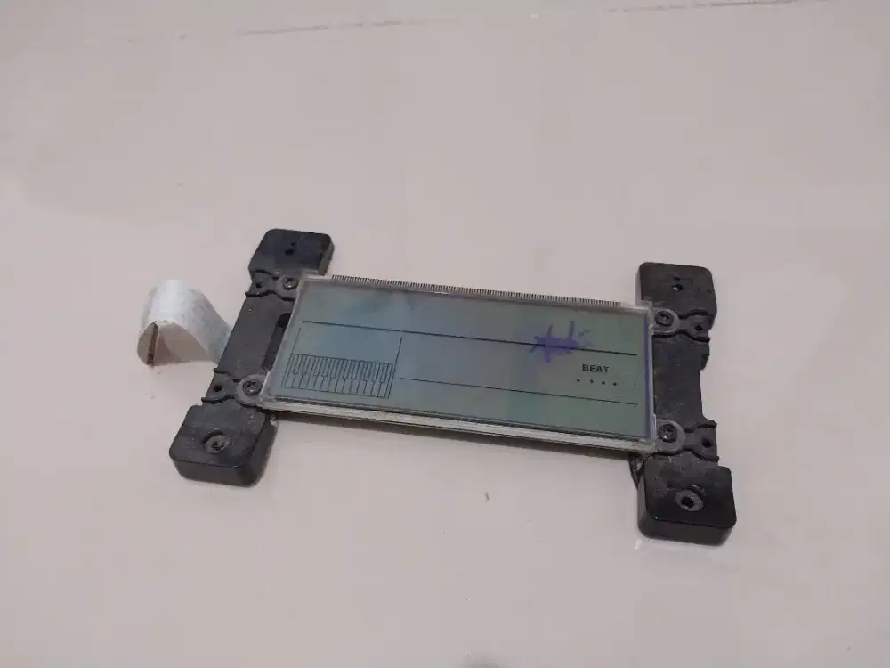 LCD Keyboard Roland e09