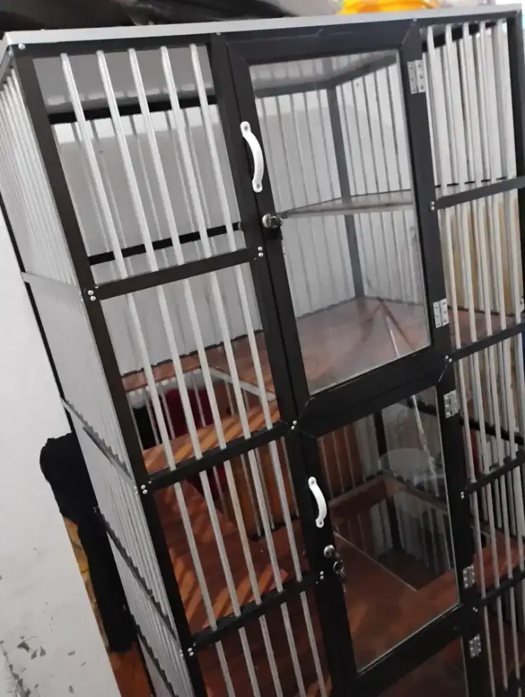 Kandang kucing 3 lantai