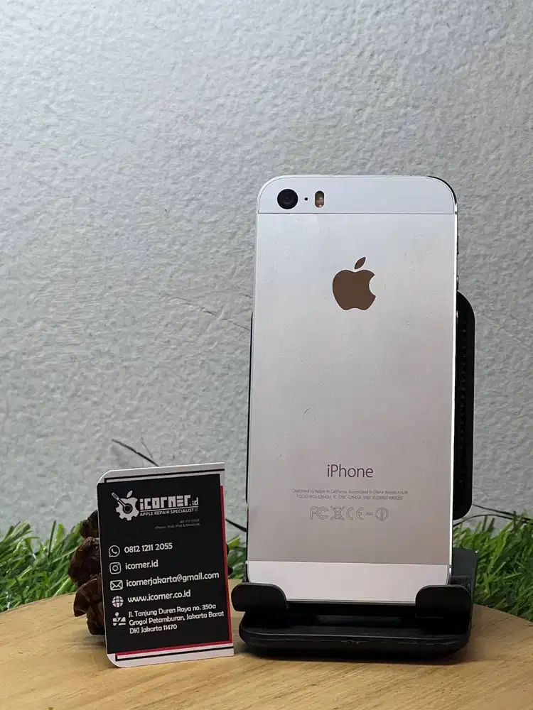 iPhone 5S - Unit Only | Garansi | All Operator | Second Original |