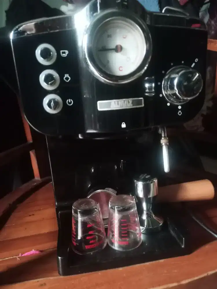 Mesin kopi almaz pemakaian rumahan