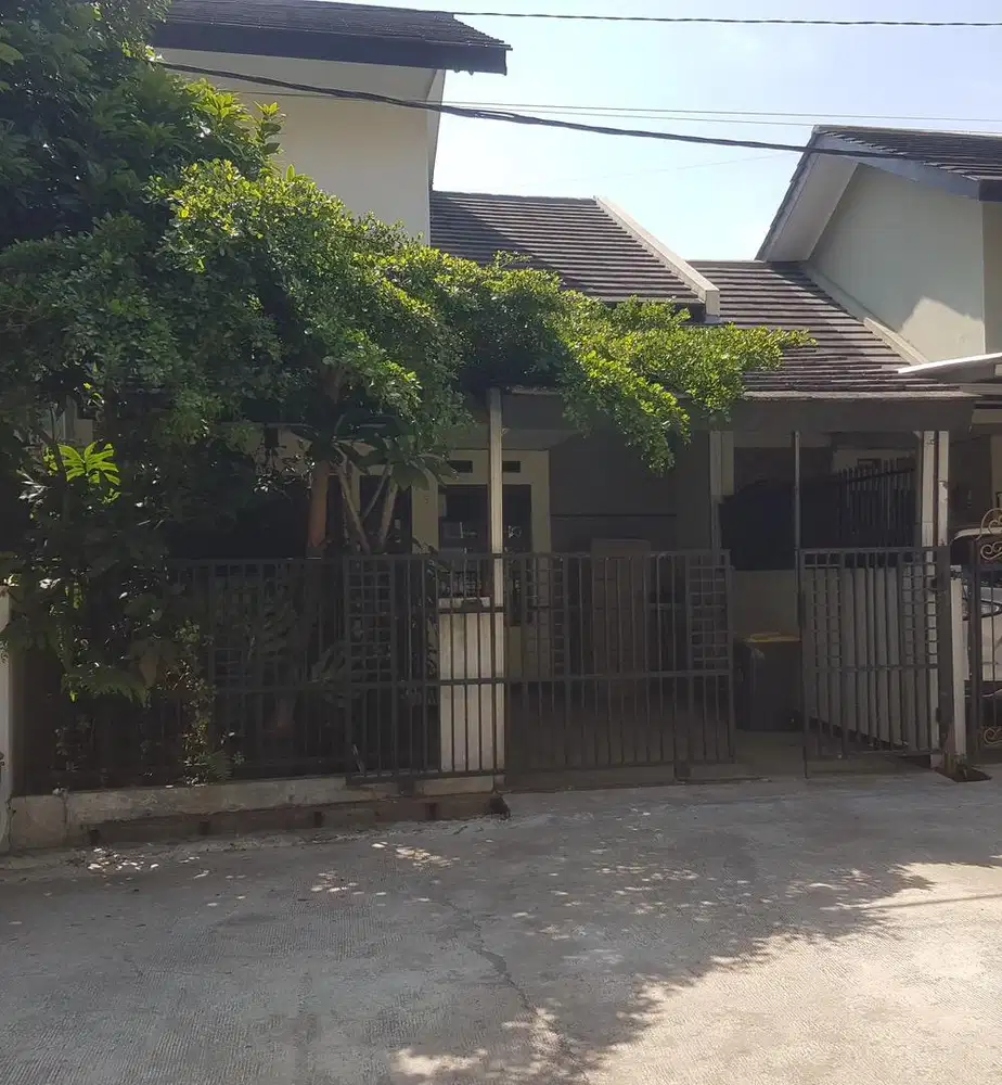 DIJUAL RUMAH DAERAH KOMPLEK ISLAMIC CENTRE MAKMUR