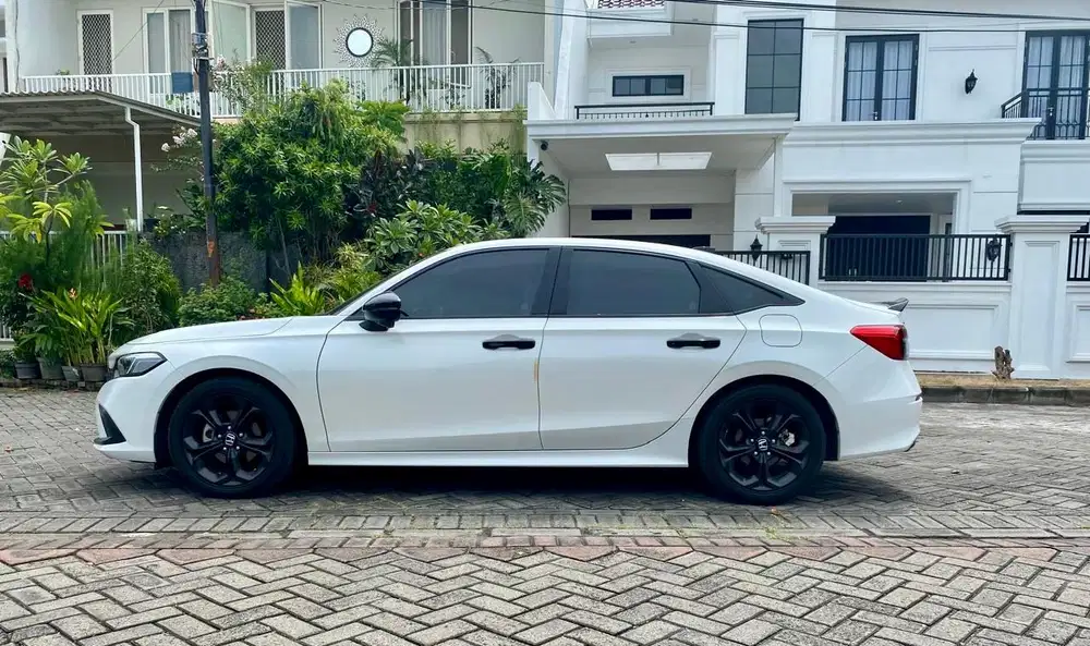Honda Civic 2023 Bensin
