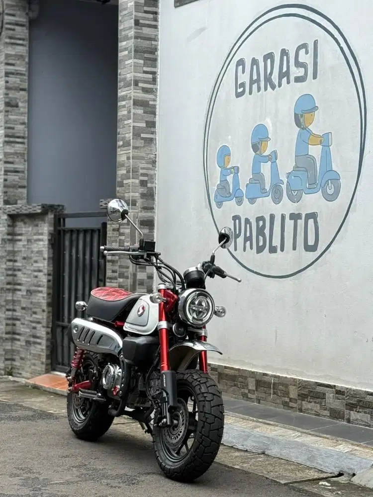Honda Monkey Gen3 red 2022