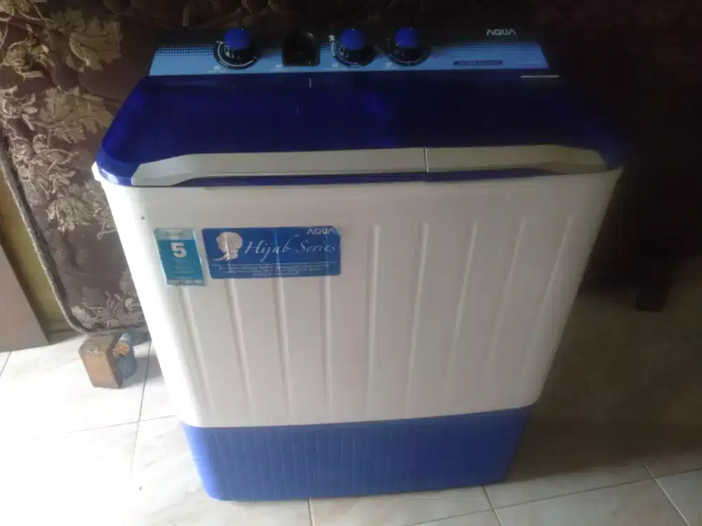 Mesin cuci 2 tabung Aqua 9,8kg