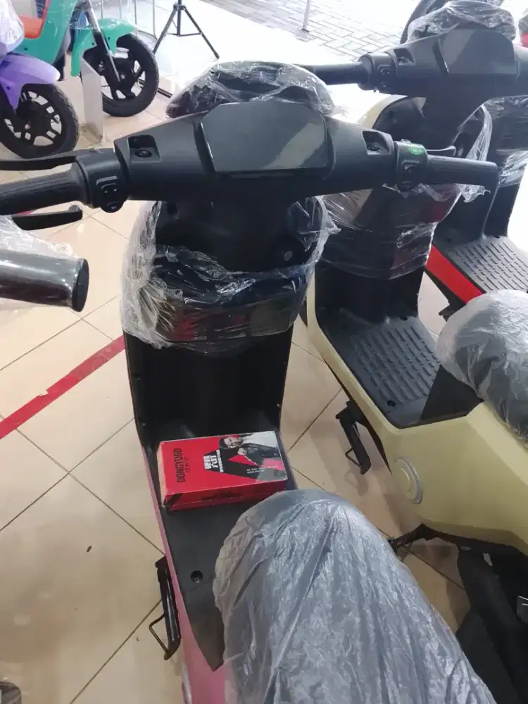 SEPEDA LISTRIK UWINFLY D75