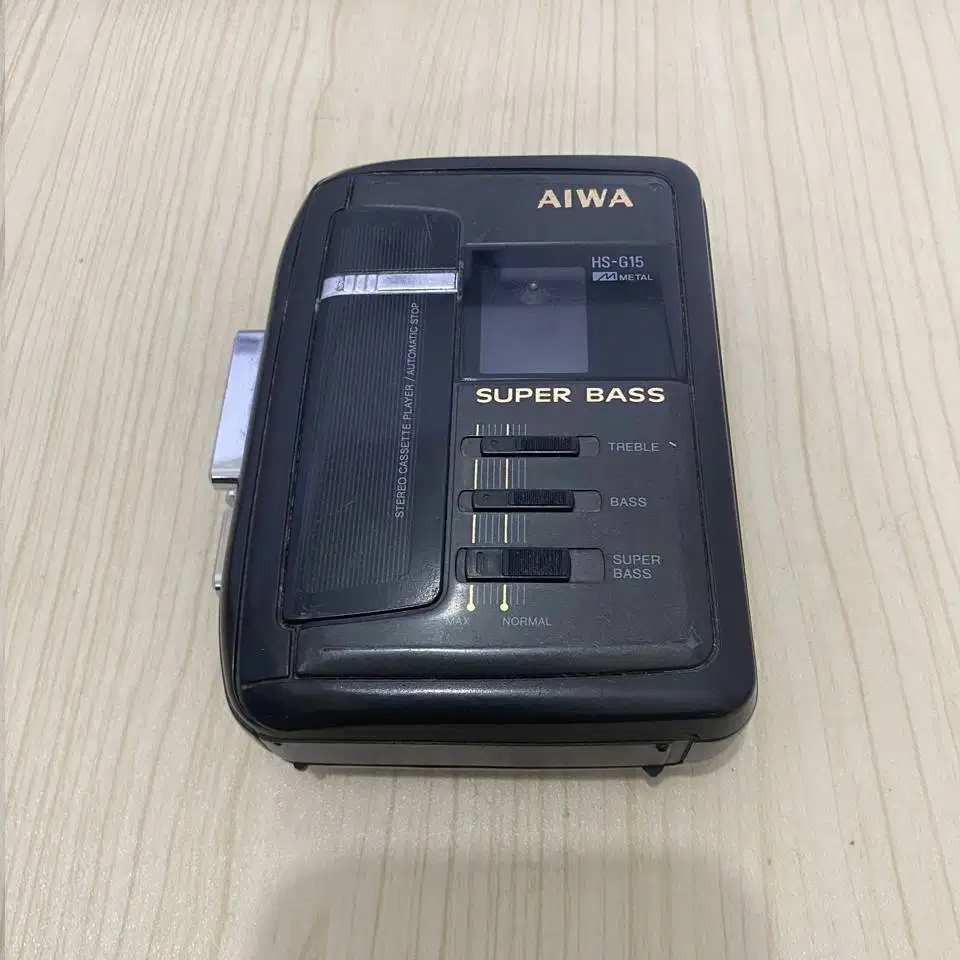 Walkman Kaset Pita AIWA kondisi Matot