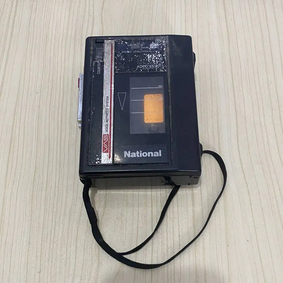 Walkman National RQ-330 Japan Bahan Matot