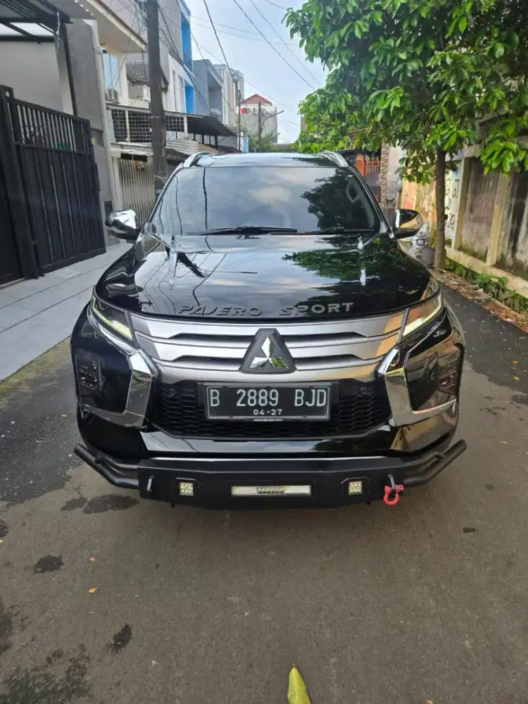 Mitsubishi pajero sport Dakar at 2022