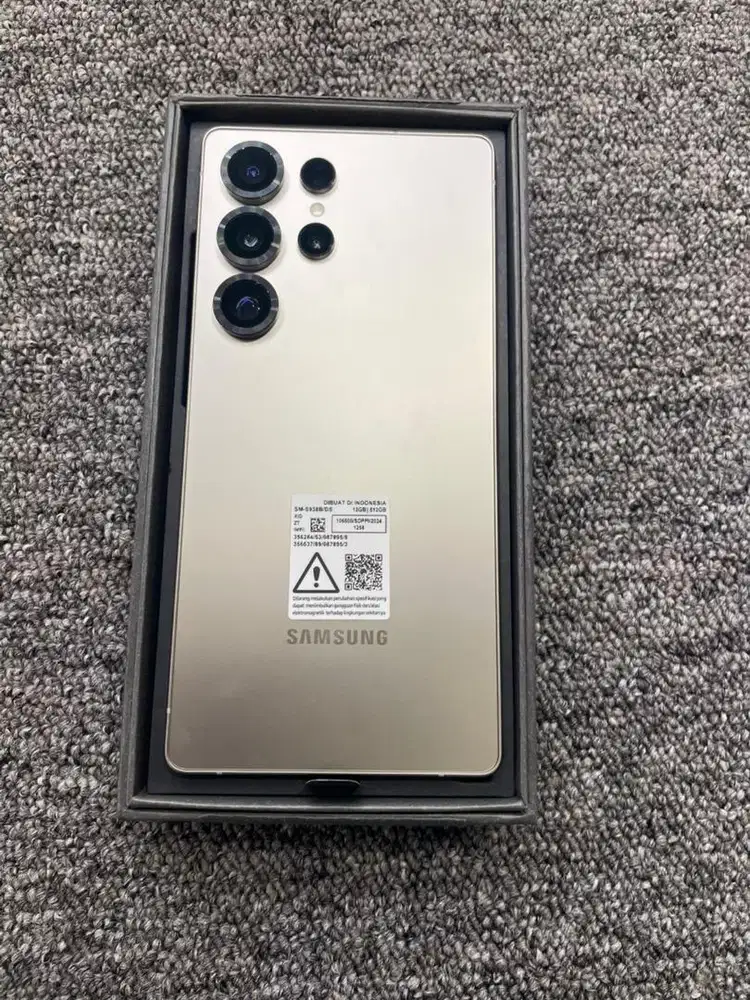 Samsung S25 ultra 12/512 open box