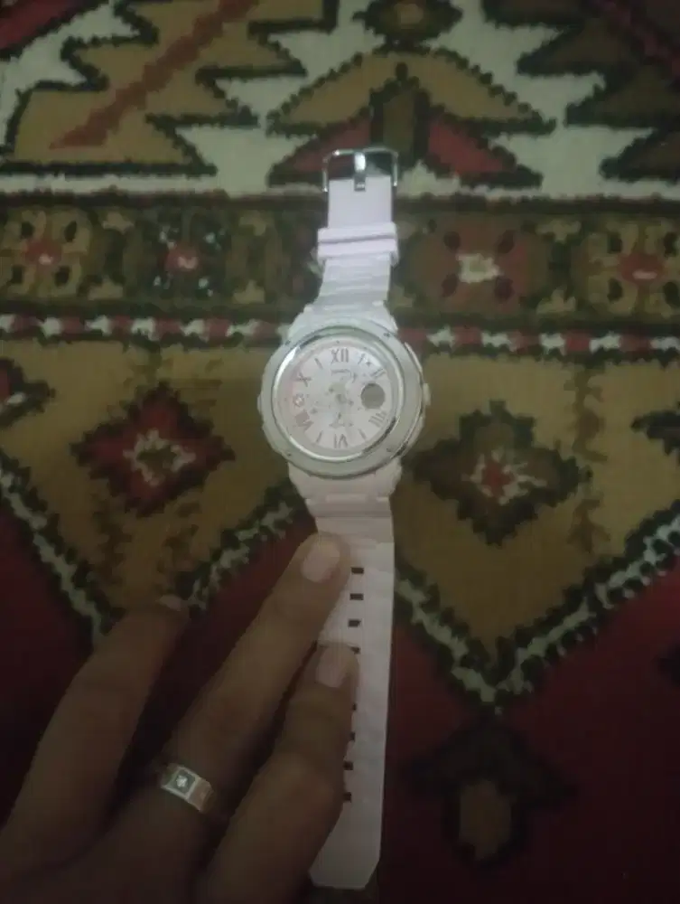 Jual butuh jam tangan wanita