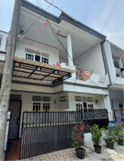 Rumah 2 lantai siap huni di Kota Bekasi