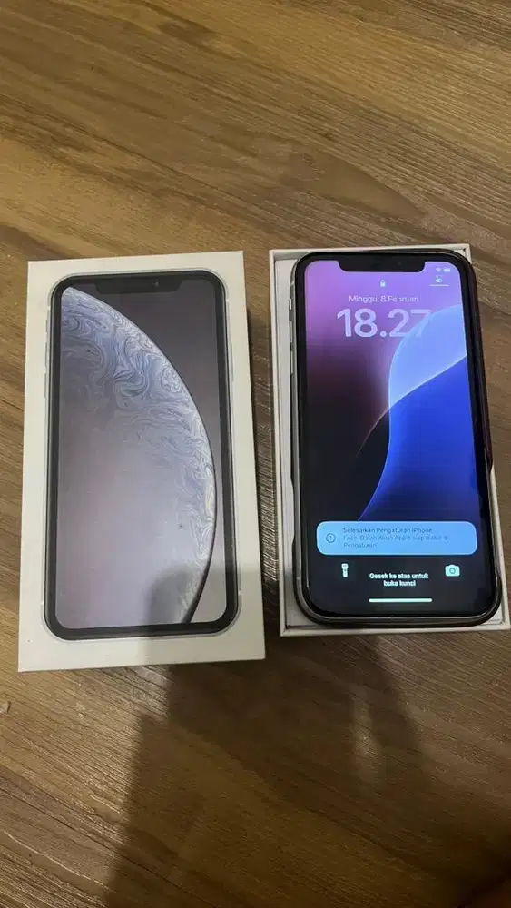 Iphone XR White 64GB LL/A