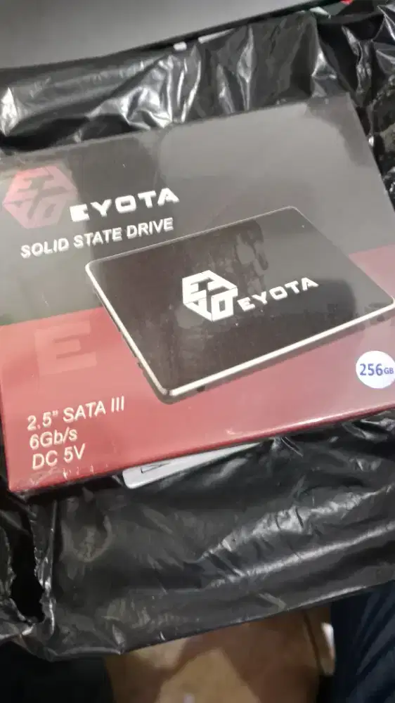 SSD 256GB baru bergaransi Resmi