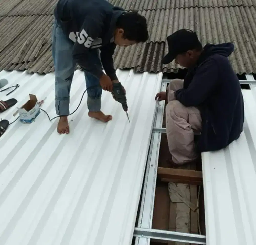 Tukang bangunan amanah